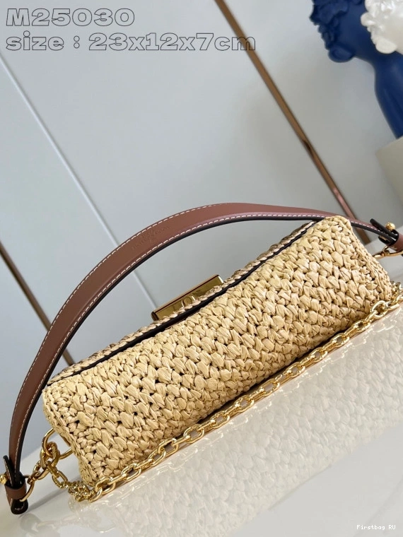 First bag ru LOUIS VUITTON West-23.5*12*7CM Twist 0809
